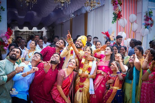 Raghu Photography & Studio Raghu Photography & Studio