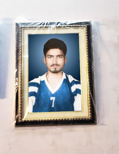 Pankhuri studio best t-shirt and coffie mug printing