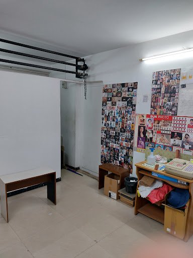 Sun Photo ( Subhash Chowk) Photo Studio in Ahmedabad, Wedding Photographers & Cinematographer, Photo Frames