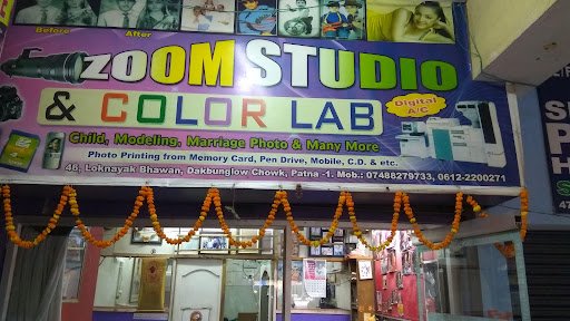 Zoom Digital Studio