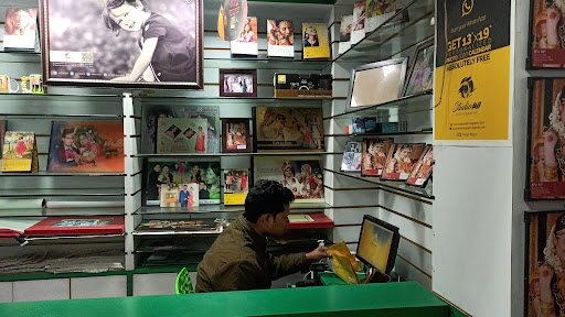 Studio AVI Photography