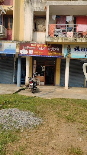 Fun and Photo Fun and Photo