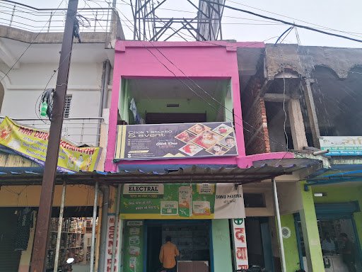 Click 1 studio Click 1 studio