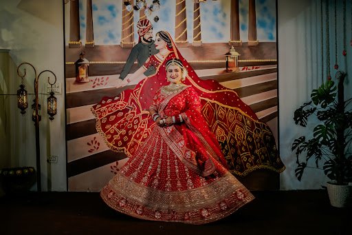 Balaji Photography - Professional Pre-Wedding & Candid Wedding Photographer in Dehradun Balaji Photography - Professional Pre-Wedding & Candid Wedding Photographer in Dehradun