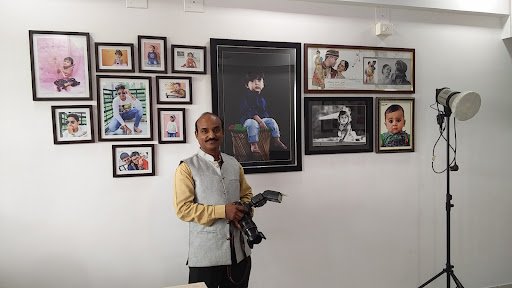 MONA VISION, PHOTO STUDIO