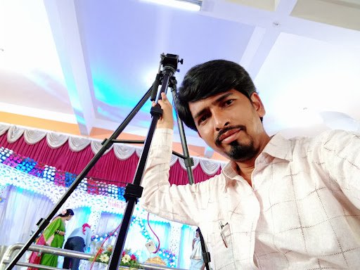 Decent Digital Photo Studio & Video Editing Solutionಫೋಟೋ ಸ್ಟುಡಿಯೋ