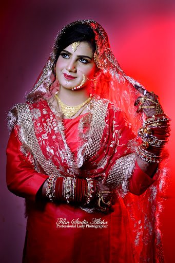 FILM STUDIO ALISHA ( Lady Photographer) FILM STUDIO ALISHA ( Lady Photographer)