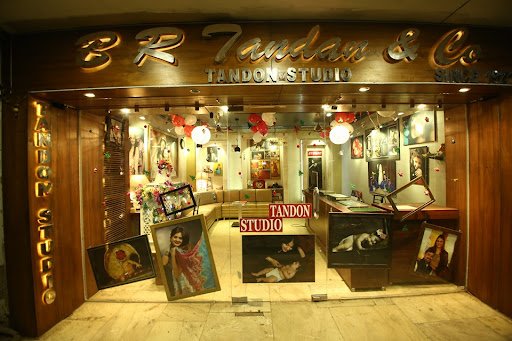 B.R. Tandon & Company (Tandon Studio) -Best Photography |Kids Photography |Maternity Photoshoot in Civil Lines Allahabad