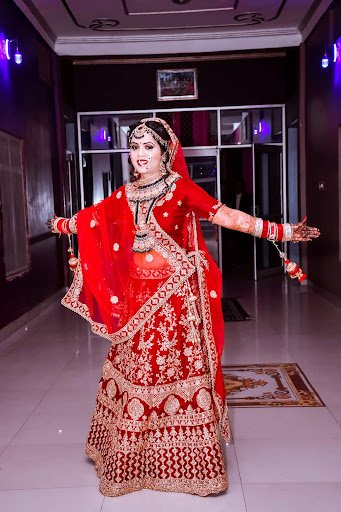 AKASH VIDEO GALLERY The Digital Studio