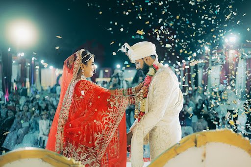 Color Studio | Wedding Photographer