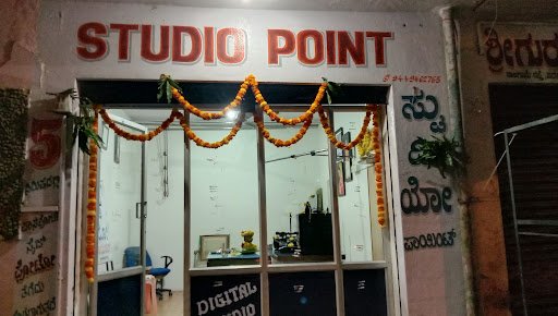 Studio Point