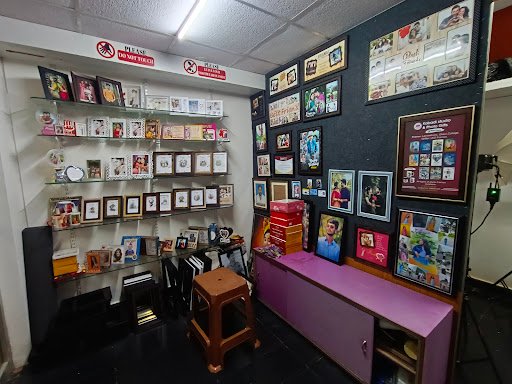 KABADI STUDIO & PHOTO GIFTS