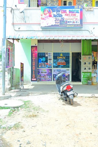 GML photo studios GML photo studios