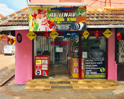 Abhinav studio Burnacherry Abhinav studio Burnacherry