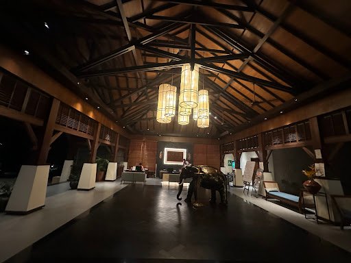 Club Mahindra Photo Studio