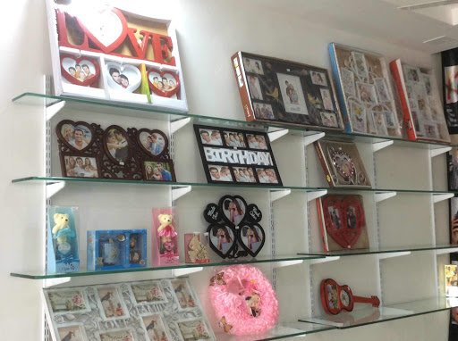 Famous Digital Color Lab