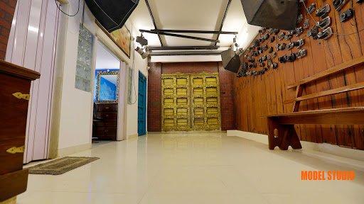 Model Studio Model Studio