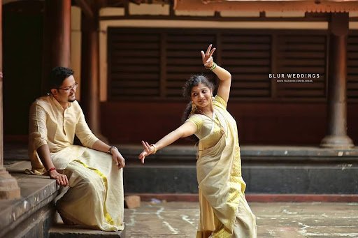 Blur Ads Wedding Company