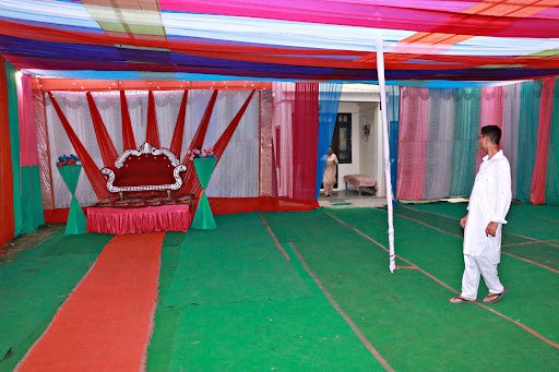 R k Studio & Tent Services