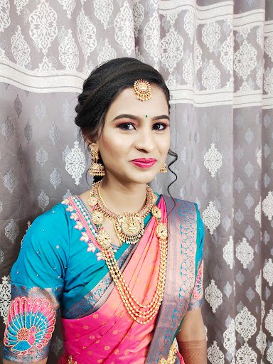 Sunag makeup studio Sunag makeup studio