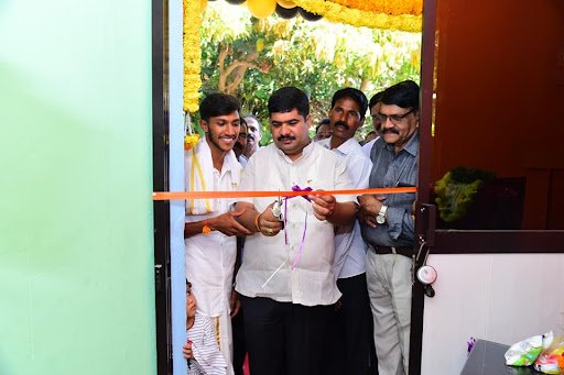 I-reach Digital studio