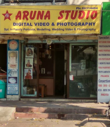 Aruna Photo Studio Sainikpuri