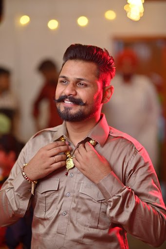 CREATIVE SHOOTS CREATIVE SHOOTS