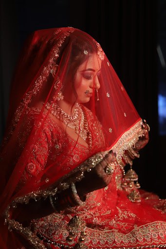 Srk Click Production