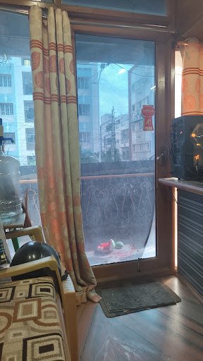 Bobby Stills Photo Studio