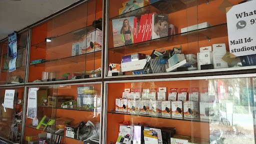 STUDIO QUICK STUDIO QUICK