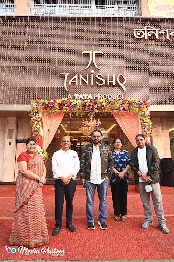 Media partner celebration photography