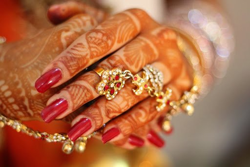 Shiva Digital Color Lab & Studio