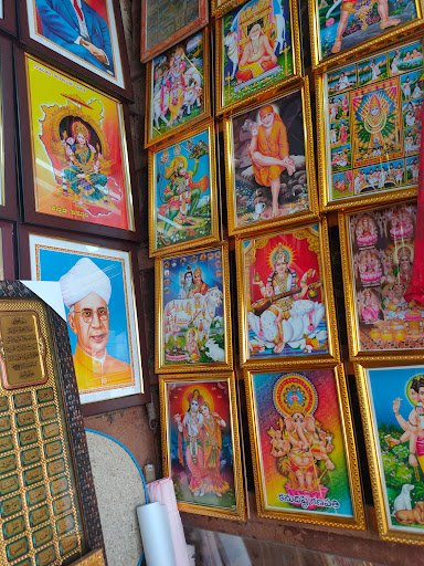 G M ASHRAF PHOTO FRAME MAKER G M ASHRAF PHOTO FRAME MAKER