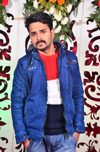 Lucky Studio & Cyber Cafe Lucky Studio & Cyber Cafe