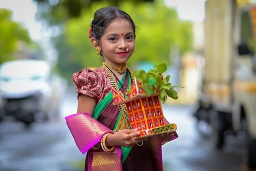 Best photographer in Solapur- Shree studio by Friends Photography