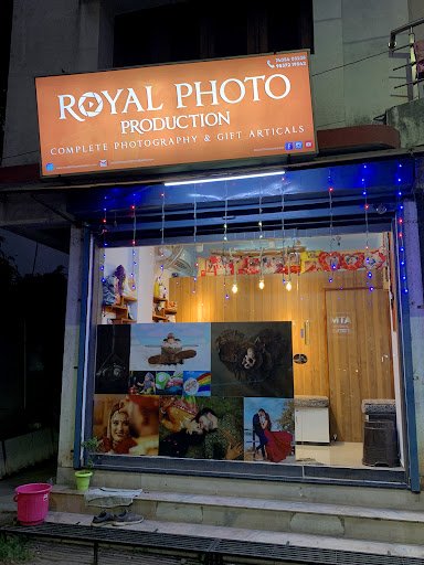 Royal Photo Production