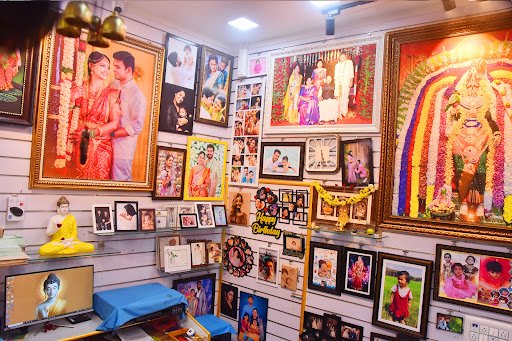 SS Photo World SS Photo World