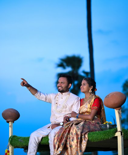 CAPTURING LOVE PHOTOGRAPHY