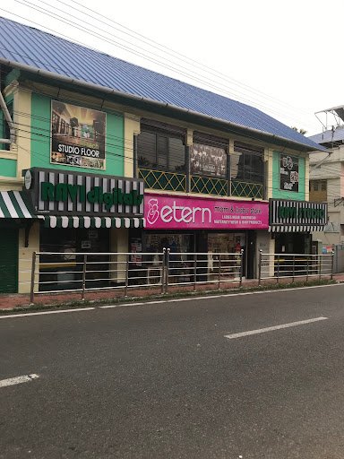 Ravi Studio, Vazhuthacaud, TVPM