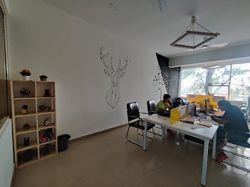 Photorooster Studios LLp Photorooster Studios LLp