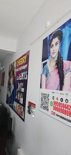 Cherry Photo Studio Cherry Photo Studio