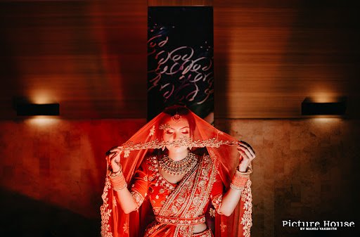 PICTURE HOUSE BY MANOJ YAKSHITH PICTURE HOUSE BY MANOJ YAKSHITH