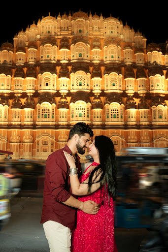 Meenakshi Studio And Color Lab