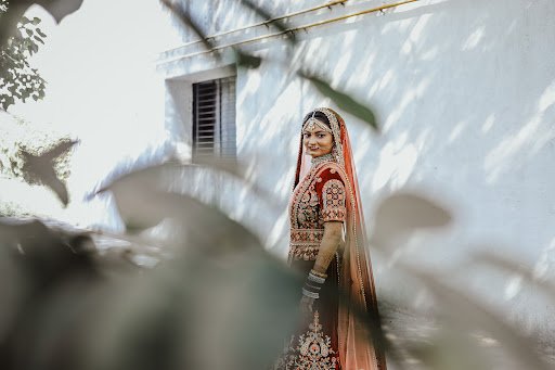 KP PHOTOS - PRATIK PRODUCTION