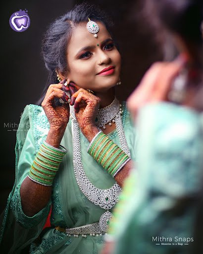 Mithra Snaps - Premium Candid and Wedding Photography