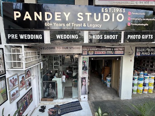 Pandey Studio | Photographer in Agra | Wedding Photographer in Agra