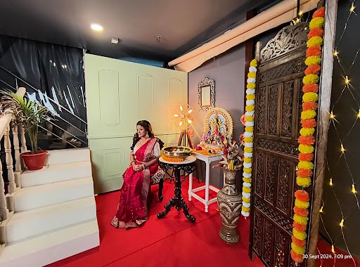 paradox studio & entertainment