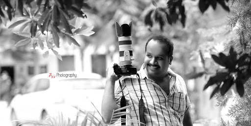 7 and 11 Photography