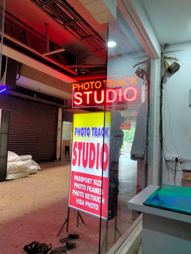 Phototrack Studio Phototrack Studio