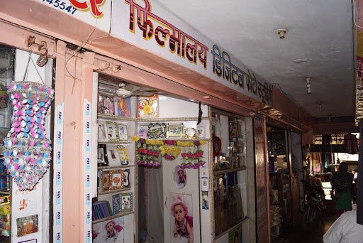 Filmalaya Digital Photo Studio - Best Wedding | Candid | Digital | Wooden Frame Photography Filmalaya Digital Photo Studio - Best Wedding | Candid | Digital | Wooden Frame Photography